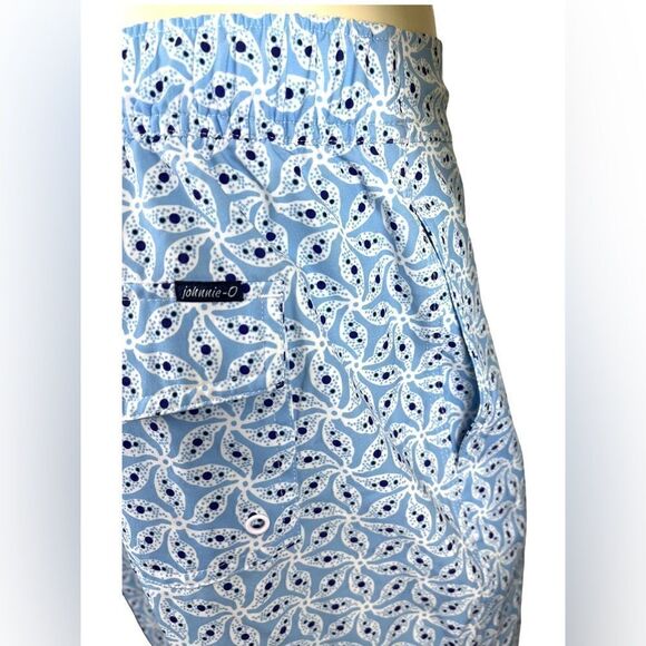 Johnnie-O Flat Front Tie Swim Shorts Like New Condition Size Medium - Picture 8 of 10